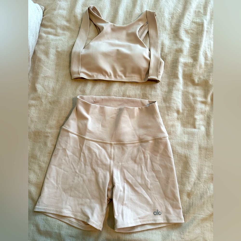 ALO Yoga Oatmeal Matching Biker Shorts and Top Set